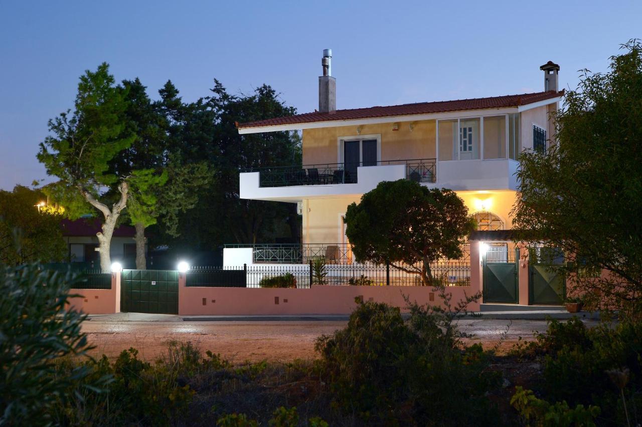 Domelia'S Luxury Apartments Near Airport & Beach 阿特米达 外观 照片